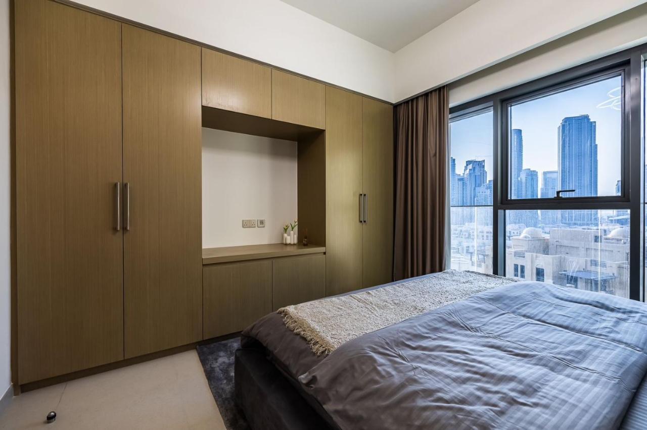 Downtown, Dubai Burj Royale 2 Bdr Apartment Full Burj - Khalifa View Exterior foto